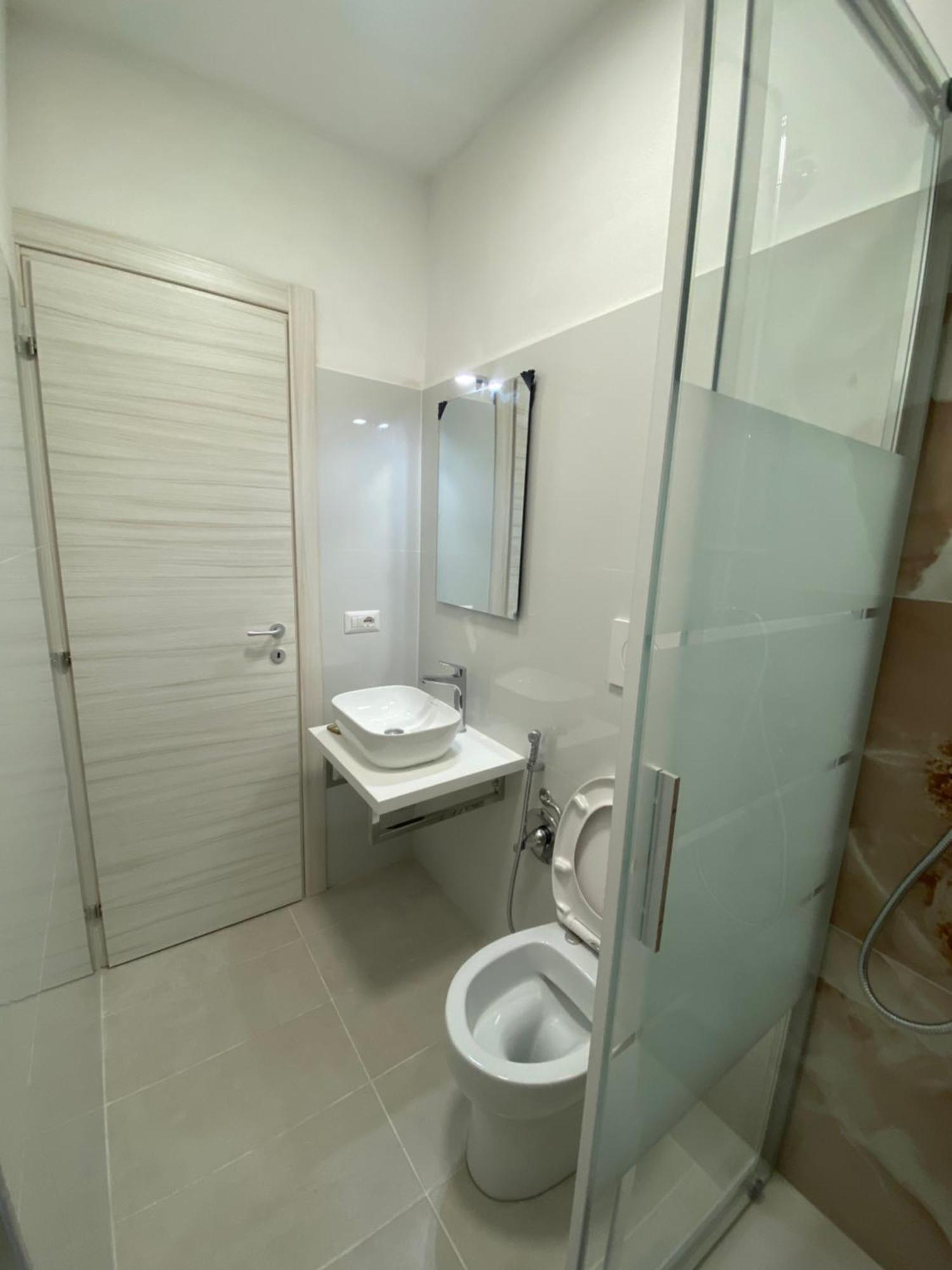 Double Room Private External Bathroom